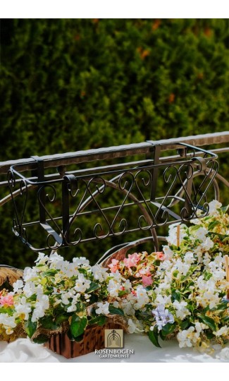 Blumentöpfe für Balkon/Geländer