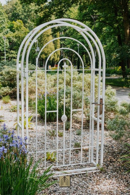 Rosenbogen NIA mit Türen / Tor