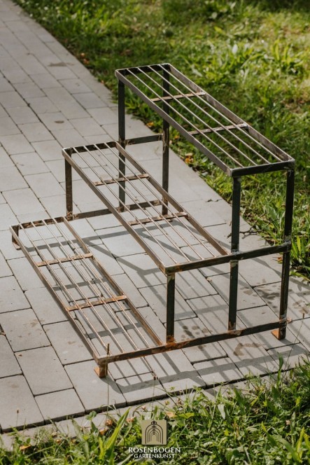 Dreistufiges Regal Elias