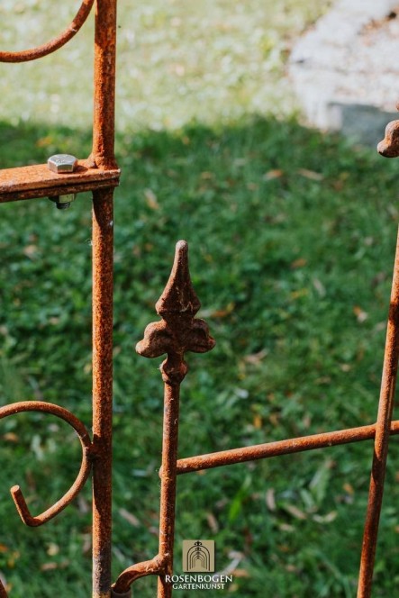 Rosenbogen ALEX mit Türen / Tor Spitze