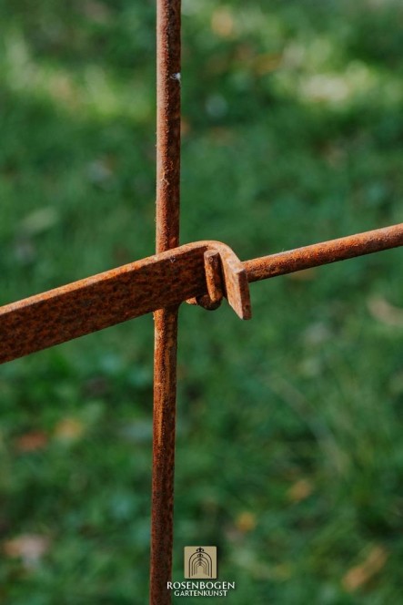 Rosenbogen ALEX mit Türen / Tor Spitze